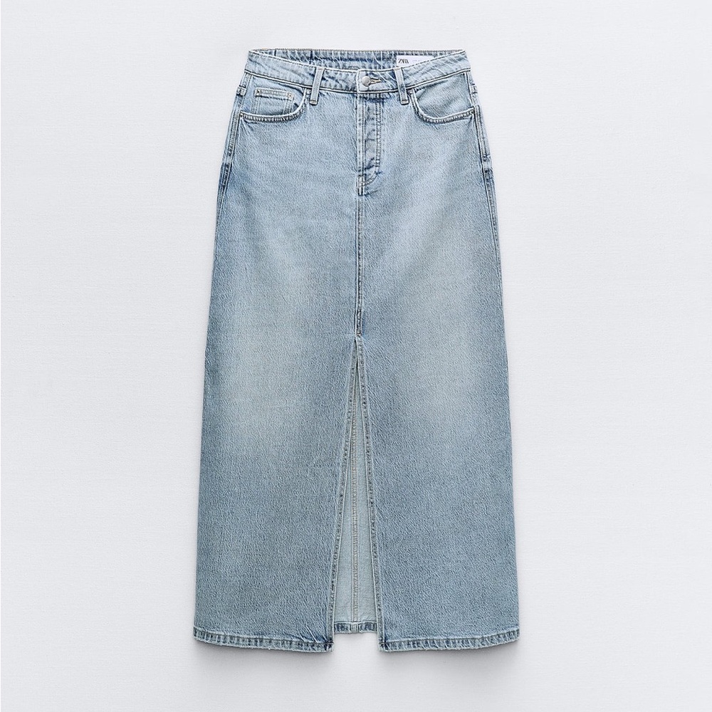 Zara denim midi skirt. Never worn! Still has tags